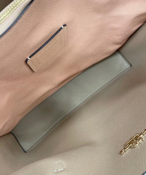 COACH（コーチ）COACH (コーチ) トートバッグ ホワイト サイズ:実寸サイズにてご確認ください。の古着・服飾アイテム