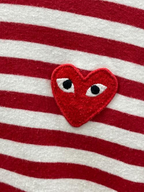 PLAY COMME des GARCONS（プレイコムデギャルソン）PLAY COMME des GARCONS (プレイコムデギャルソン) ロングスリーブカットソー ボーダー レッド×ホワイト サイズ:Lの古着・服飾アイテム