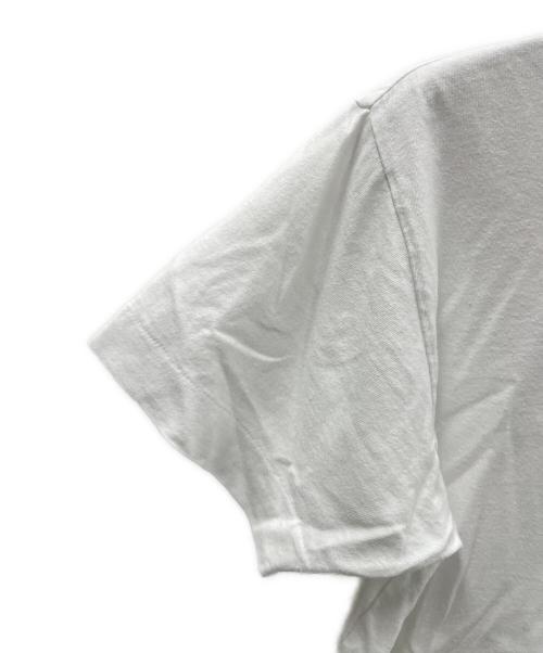 PLAY COMME des GARCONS（プレイコムデギャルソン）PLAY COMME des GARCONS (プレイコムデギャルソン) Tシャツ ホワイト×グリーン サイズ:Mの古着・服飾アイテム