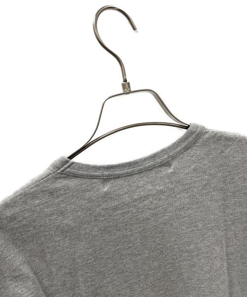 PLAY COMME des GARCONS（プレイコムデギャルソン）PLAY COMME des GARCONS (プレイコムデギャルソン) Tシャツ グレー サイズ:Mの古着・服飾アイテム