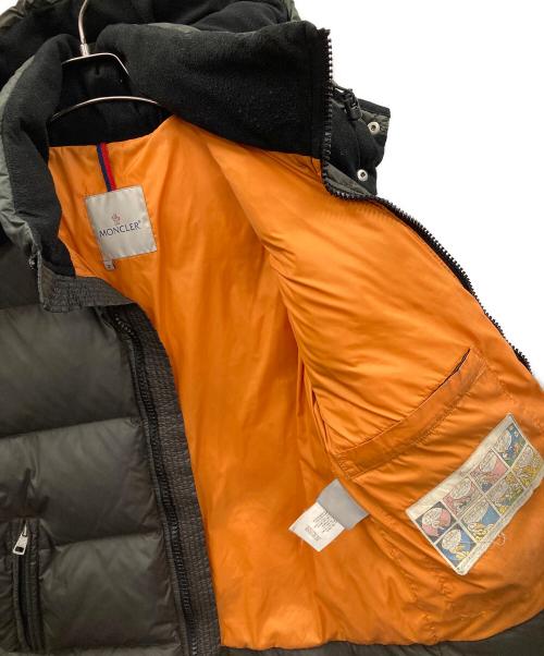 MONCLER（モンクレール）MONCLER (モンクレール) ダウンジャケット オリーブ サイズ:2の古着・服飾アイテム