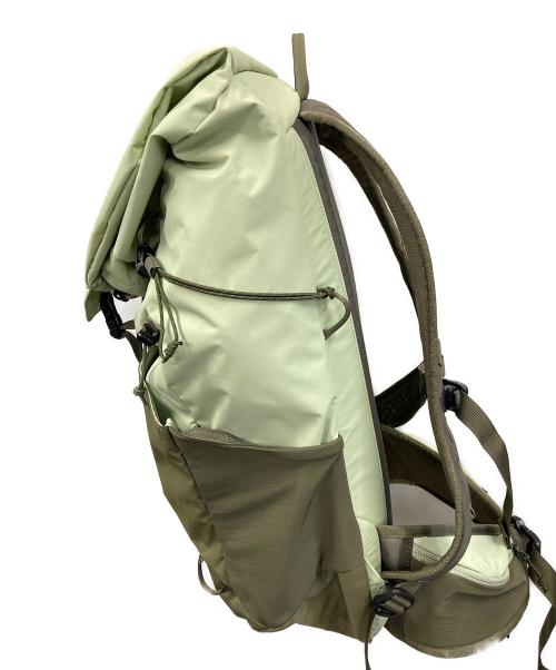 Patagonia（パタゴニア）Patagonia (パタゴニア) バックパック Altvia Pack 28L（アルトヴィア パック 28リットル） グリーン サイズ:実寸サイズにてご確認ください。の古着・服飾アイテム