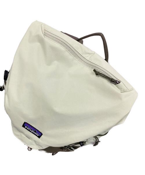 Patagonia（パタゴニア）Patagonia (パタゴニア) バックパック Altvia Pack 28L（アルトヴィア パック 28リットル） グリーン サイズ:実寸サイズにてご確認ください。の古着・服飾アイテム