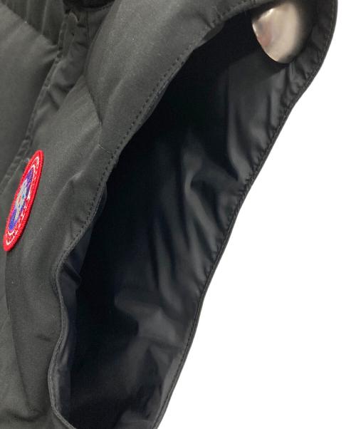 CANADA GOOSE（カナダグース）CANADA GOOSE (カナダグース) ダウンベスト フリースタイル クルー ベスト ブラック サイズ:XS/TPの古着・服飾アイテム