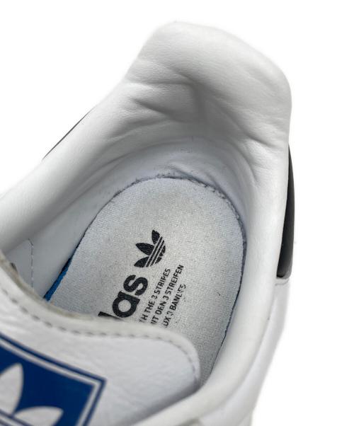 adidas（アディダス）adidas (アディダス) スニーカー SAMBA（サンバ） ホワイト系 サイズ:27cmの古着・服飾アイテム