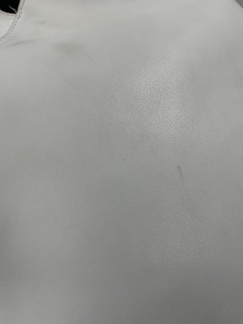 Maison Margiela（メゾンマルジェラ）Maison Margiela (メゾンマルジェラ) ハンドバッグ MM6 ホワイト サイズ:実寸サイズにてご確認ください。の古着・服飾アイテム