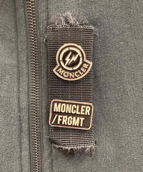 MONCLER（モンクレール）MONCLER (モンクレール) FRAGMENT DESIGN (フラグメントデザイン) ジップアップ パーカー MAGLIA（マリア） ブラック サイズ:Lの古着・服飾アイテム