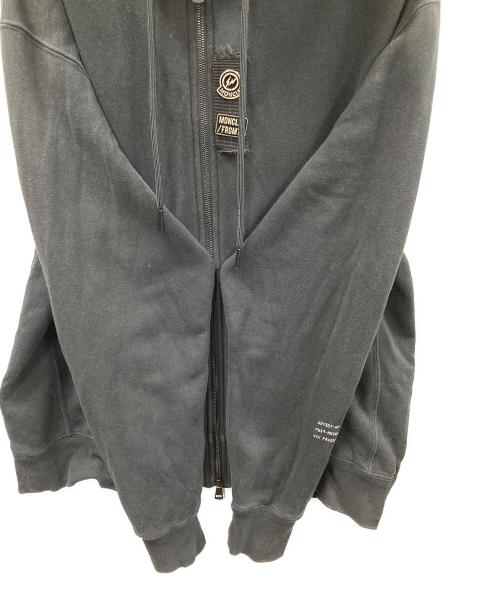 MONCLER（モンクレール）MONCLER (モンクレール) FRAGMENT DESIGN (フラグメントデザイン) ジップアップ パーカー MAGLIA（マリア） ブラック サイズ:Lの古着・服飾アイテム