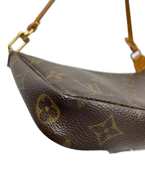 LOUIS VUITTON（ルイ ヴィトン）LOUIS VUITTON (ルイ ヴィトン) ハンドポーチ モノグラム ポシェット・アクセソワール ブラウン サイズ:実寸サイズにてご確認ください。の古着・服飾アイテム