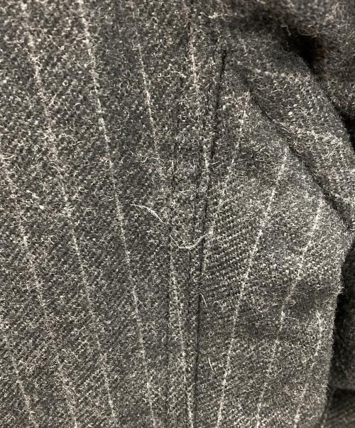 BARNEYS NEWYORK（バーニーズ・ニューヨーク）BARNEYS NEWYORK (バーニーズ・ニューヨーク) ウールダウンジャケット グレー サイズ:実寸サイズにてご確認ください。の古着・服飾アイテム