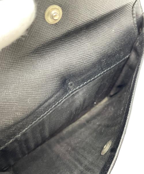 PRADA（プラダ）PRADA (プラダ) 三つ折り財布 ブラック サイズ:実寸サイズにてご確認ください。の古着・服飾アイテム