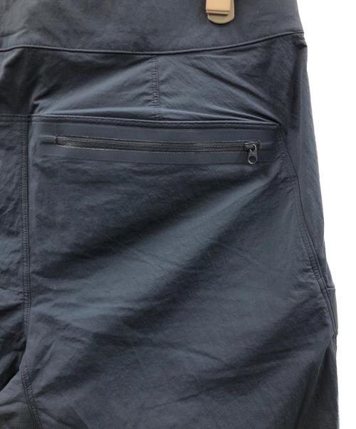 ARC'TERYX（アークテリクス）ARC'TERYX (アークテリクス) ナイロンショートパンツ ネイビー サイズ:32の古着・服飾アイテム