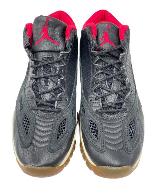 NIKE（ナイキ）NIKE (ナイキ) ローカットスニーカー AIR JORDAN 11 LOW（エア ジョーダン 11 ロー） ブラック×レッド サイズ:26㎝の古着・服飾アイテム