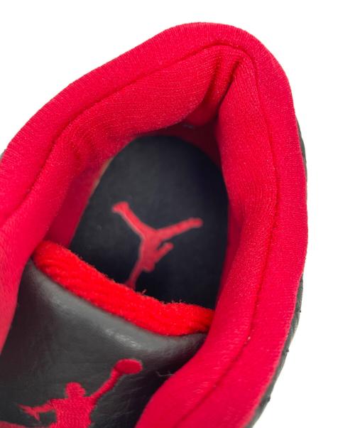 NIKE（ナイキ）NIKE (ナイキ) ローカットスニーカー AIR JORDAN 11 LOW（エア ジョーダン 11 ロー） ブラック×レッド サイズ:26㎝の古着・服飾アイテム