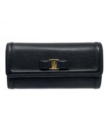 Salvatore Ferragamo（サルヴァトーレ フェラガモ）の古着「長財布 ヴァラリボン」