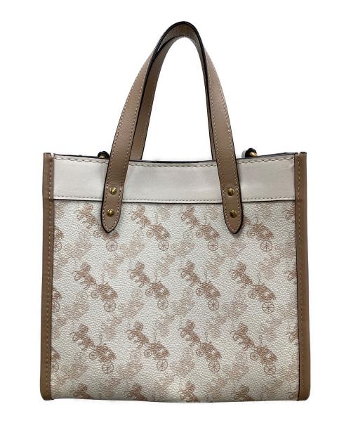 COACH（コーチ）COACH (コーチ) 2WAYバッグ ハンドバッグ ショルダーバッグ フィールド トート 22 シグネチャーキャンバス ホースアンドキャリッジプリント アイボリー×ベージュ サイズ:実寸サイズにてご確認ください。の古着・服飾アイテム