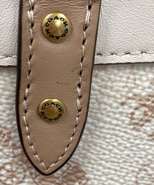 COACH（コーチ）COACH (コーチ) 2WAYバッグ ハンドバッグ ショルダーバッグ フィールド トート 22 シグネチャーキャンバス ホースアンドキャリッジプリント アイボリー×ベージュ サイズ:実寸サイズにてご確認ください。の古着・服飾アイテム