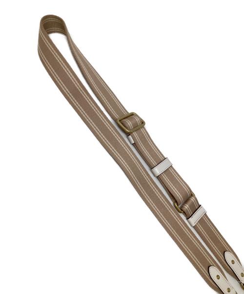 COACH（コーチ）COACH (コーチ) 2WAYバッグ ハンドバッグ ショルダーバッグ フィールド トート 22 シグネチャーキャンバス ホースアンドキャリッジプリント アイボリー×ベージュ サイズ:実寸サイズにてご確認ください。の古着・服飾アイテム