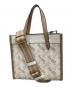 COACH（コーチ）の古着「2WAYバッグ ハンドバッグ ショルダーバッグ フィールド トート 22 シグネチャーキャンバス ホースアンドキャリッジプリント」｜アイボリー×ベージュ