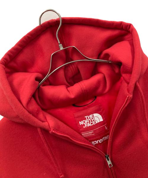 THE NORTH FACE（ザ ノース フェイス）THE NORTH FACE SUPREME (シュプリーム) ジップパーカー Down Filled Zip Up Hooded Sweatshirt（ダウン フィルド ジップ アップ フーデッド スウェットシャツ） レッド サイズ:Lの古着・服飾アイテム