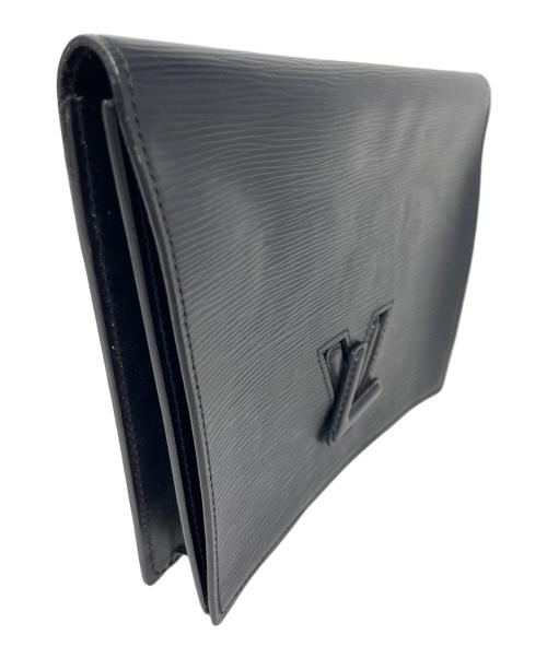 LOUIS VUITTON（ルイ ヴィトン）LOUIS VUITTON (ルイ ヴィトン) クラッチバッグ エピ トラペーズ ブラック サイズ:実寸サイズにてご確認ください。の古着・服飾アイテム