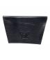 LOUIS VUITTON（ルイ ヴィトン）の古着「クラッチバッグ エピ トラペーズ」｜ブラック