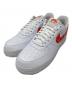 NIKE（ナイキ）の古着「スニーカー Women's Air Force 1 Low 07 Essential  (ウィメンズ エアフォース1 ロー 07 エッセンシャル)」｜ホワイト×オレンジ