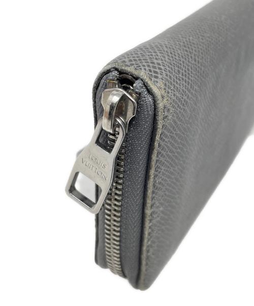 LOUIS VUITTON（ルイ ヴィトン）LOUIS VUITTON (ルイ ヴィトン) 長財布 タイガ ジッピーウォレット・ヴェルティカル グレー サイズ:実寸サイズにてご確認ください。の古着・服飾アイテム