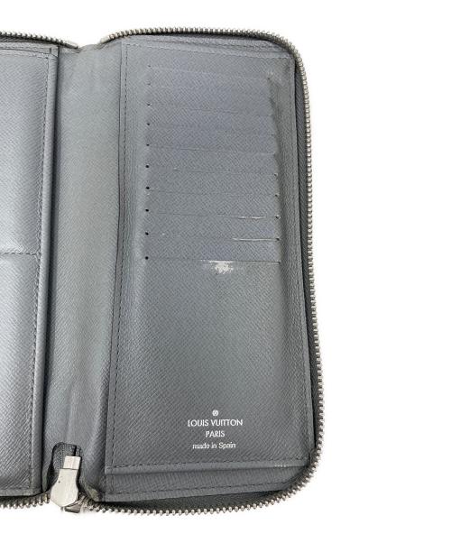 LOUIS VUITTON（ルイ ヴィトン）LOUIS VUITTON (ルイ ヴィトン) 長財布 タイガ ジッピーウォレット・ヴェルティカル グレー サイズ:実寸サイズにてご確認ください。の古着・服飾アイテム