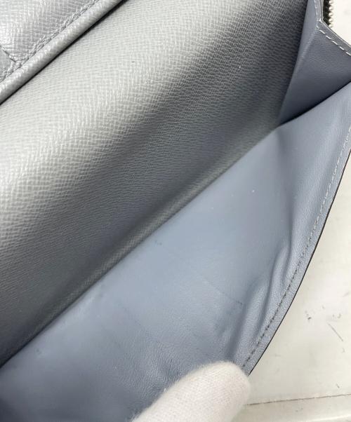 LOUIS VUITTON（ルイ ヴィトン）LOUIS VUITTON (ルイ ヴィトン) 長財布 タイガ ジッピーウォレット・ヴェルティカル グレー サイズ:実寸サイズにてご確認ください。の古着・服飾アイテム