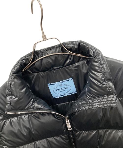 PRADA（プラダ）PRADA (プラダ) トライアングルロゴ ナイロンダウンジャケット ブラック サイズ:44の古着・服飾アイテム