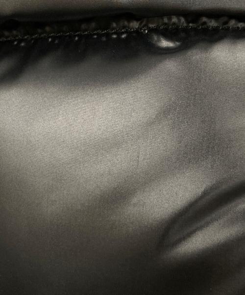 PRADA（プラダ）PRADA (プラダ) トライアングルロゴ ナイロンダウンジャケット ブラック サイズ:44の古着・服飾アイテム