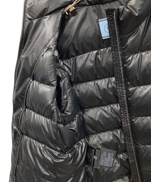 PRADA（プラダ）PRADA (プラダ) トライアングルロゴ ナイロンダウンジャケット ブラック サイズ:44の古着・服飾アイテム