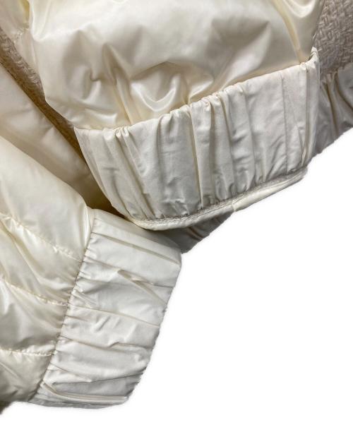 MONCLER（モンクレール）MONCLER (モンクレール) ダウンジャケット VEULES GIUBBOTTO（ヴェール ジュボット） アイボリー サイズ:1の古着・服飾アイテム