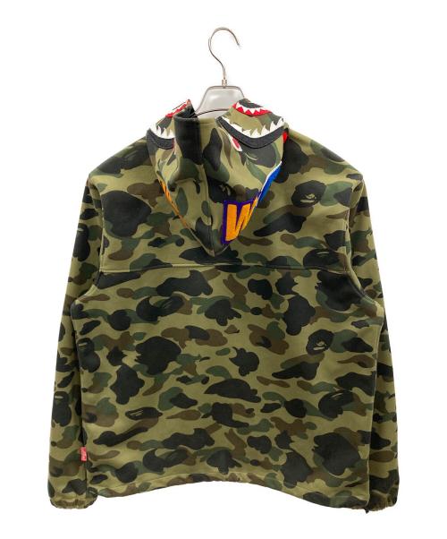 A BATHING APE（アベイシングエイプ）A BATHING APE (アベイシングエイプ) ジップパーカー 1ST CAMO WINDSTOPPER SHARK HOODIE（ファースト カモ ウインドストッパー シャーク フーディ） オリーブ サイズ:XLの古着・服飾アイテム