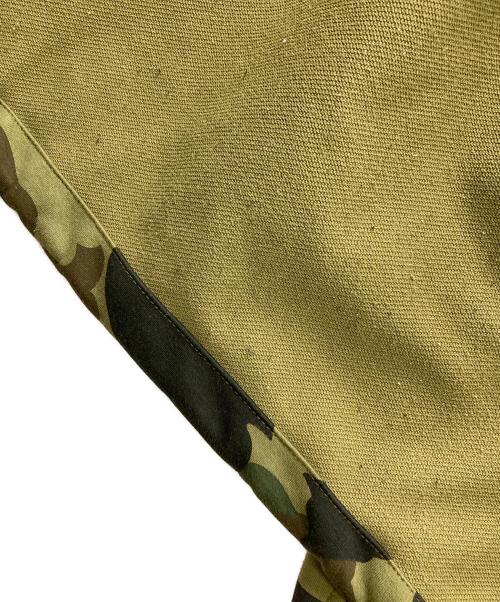 A BATHING APE（アベイシングエイプ）A BATHING APE (アベイシングエイプ) ジップパーカー 1ST CAMO WINDSTOPPER SHARK HOODIE（ファースト カモ ウインドストッパー シャーク フーディ） オリーブ サイズ:XLの古着・服飾アイテム