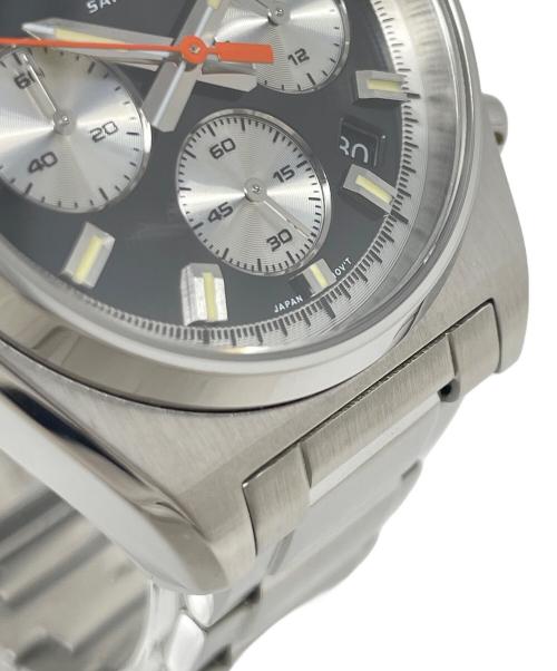 EDIFICE（エディフィス）EDIFICE (エディフィス) 腕時計 アナログウォッチ クォーツ シルバーカラー サイズ:実寸サイズにてご確認ください。の古着・服飾アイテム