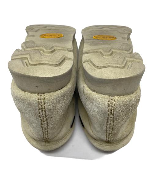 CLARKS（クラークス）CLARKS (クラークス) BEAMS (ビームス) ブーツ スウェード WALLABEE BT BGTX（ワラビー ブーツ ゴアテックス） カーキ サイズ:実寸サイズにてご確認ください。の古着・服飾アイテム
