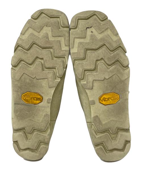 CLARKS（クラークス）CLARKS (クラークス) BEAMS (ビームス) ブーツ スウェード WALLABEE BT BGTX（ワラビー ブーツ ゴアテックス） カーキ サイズ:実寸サイズにてご確認ください。の古着・服飾アイテム