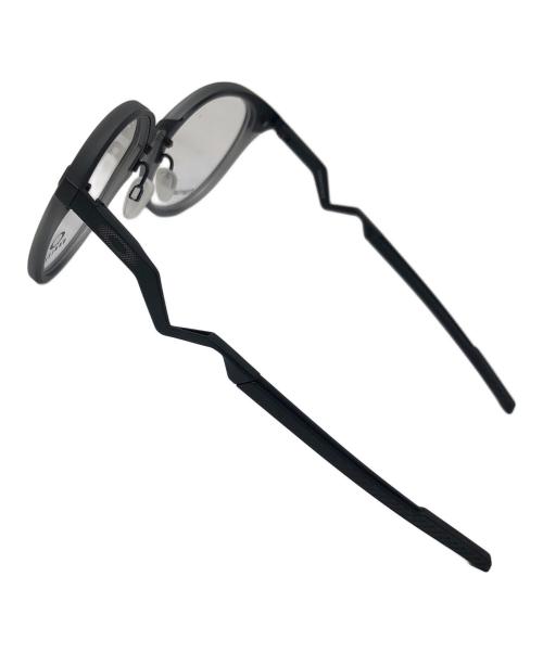 OAKLEY（オークリー）OAKLEY (オークリー) メガネフレーム Cognitive R (コグニティブ R) サテン グレイ スモーク サイズ:137の古着・服飾アイテム