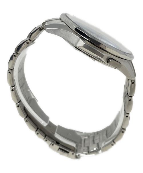 CASIO（カシオ）CASIO (カシオ) 腕時計 OCEANUS Manta（オシアナス マンタ） 電波ソーラー  ホワイト サイズ:実寸サイズにてご確認ください。の古着・服飾アイテム