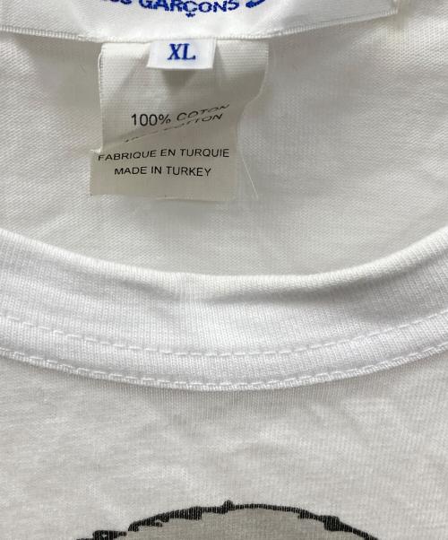 COMME des GARCONS SHIRT（コムデギャルソンシャツ）COMME des GARCONS SHIRT (コムデギャルソンシャツ) KAWS (カウズ) Tシャツ ホワイト サイズ:XLの古着・服飾アイテム