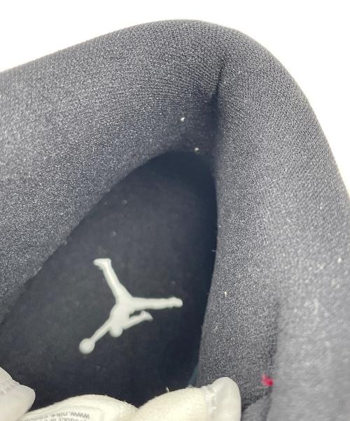 NIKE（ナイキ）NIKE (ナイキ) ハイカットスニーカー Women's Air Jordan 1 Mid（ウィメンズ エアジョーダン1 ミッド） ブラック×パープル サイズ:26.5㎝の古着・服飾アイテム