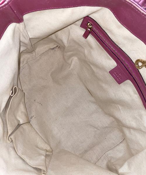 GUCCI（グッチ）GUCCI (グッチ) GGキャンバス トートバッグ ハートビット ベージュ×ピンク サイズ:実寸サイズにてご確認下さい。の古着・服飾アイテム