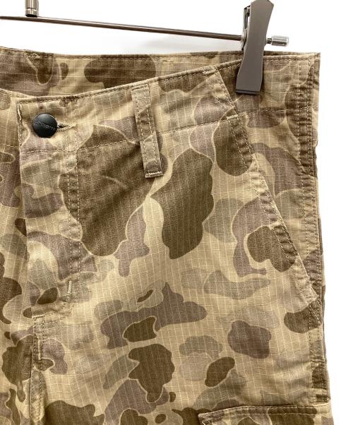 CarHartt（カーハート）CarHartt (カーハート) カーゴハーフパンツ Regular Cargo Short（レギュラー カーゴ ショート） ベージュ サイズ:30 未使用品の古着・服飾アイテム