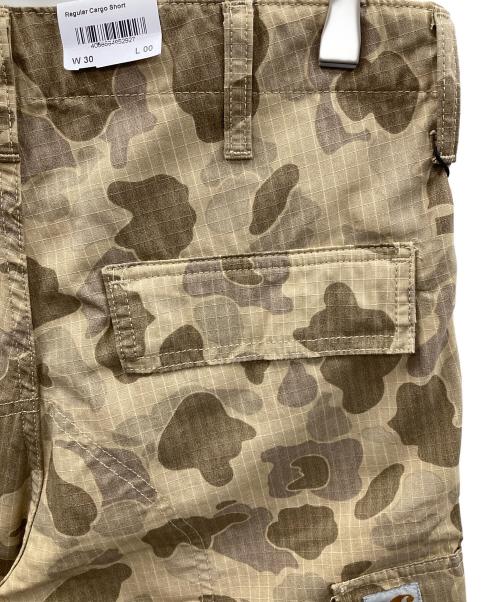 CarHartt（カーハート）CarHartt (カーハート) カーゴハーフパンツ Regular Cargo Short（レギュラー カーゴ ショート） ベージュ サイズ:30 未使用品の古着・服飾アイテム