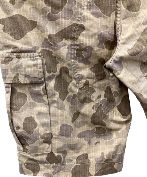 CarHartt（カーハート）CarHartt (カーハート) カーゴハーフパンツ Regular Cargo Short（レギュラー カーゴ ショート） ベージュ サイズ:30 未使用品の古着・服飾アイテム