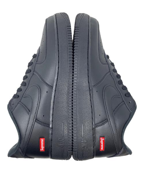 NIKE（ナイキ）NIKE (ナイキ) SUPREME (シュプリーム) スニーカー Air Force 1 Low（エアフォース1 ロー） ブラック サイズ:27cm 未使用品の古着・服飾アイテム