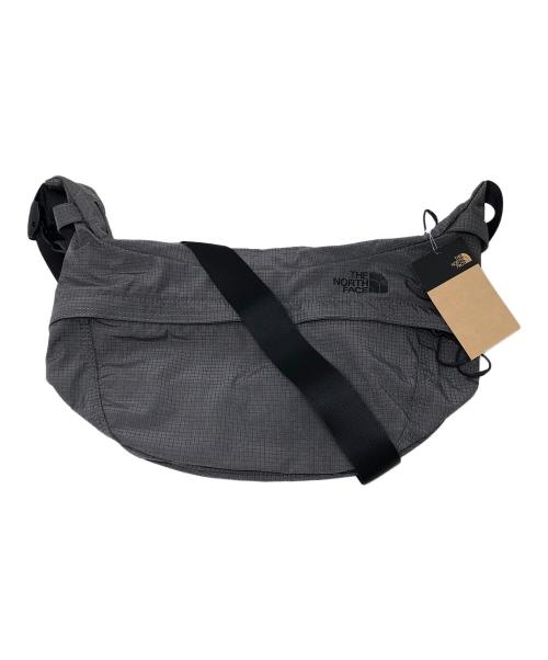 THE NORTH FACE（ザ ノース フェイス）THE NORTH FACE (ザ ノース フェイス) ショルダーバッグ メノウウォーカー グレー サイズ:8L 未使用品の古着・服飾アイテム