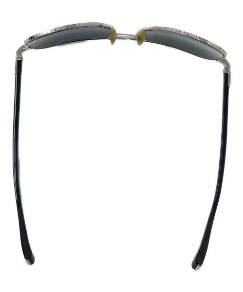 LOUIS VUITTON（ルイ ヴィトン）LOUIS VUITTON (ルイ ヴィトン) サングラス コンスピラシオン パイロット シルバー×ダークグレー サイズ:58□15の古着・服飾アイテム